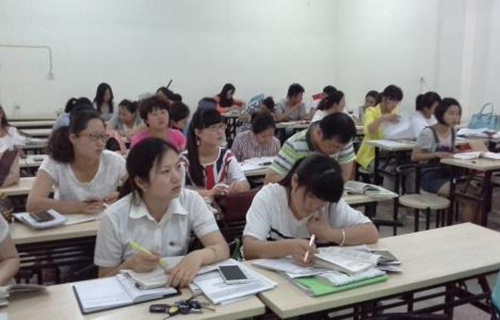 昆明会计学校图片