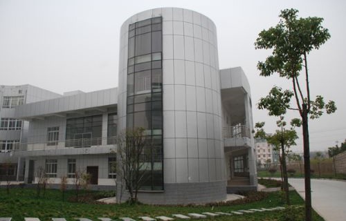牡丹江建筑材料工业职工中等专业学校图片