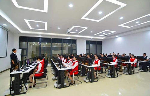 昆明轨道交通学校图片