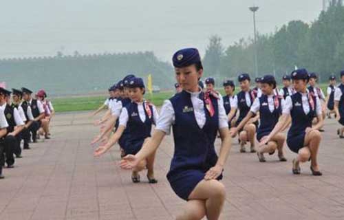 南宁航空乘务学校图片