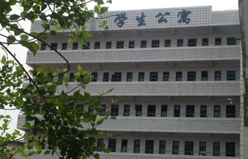 太仓市职业高级中学图片