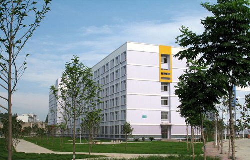 江汉艺术职业学院图片