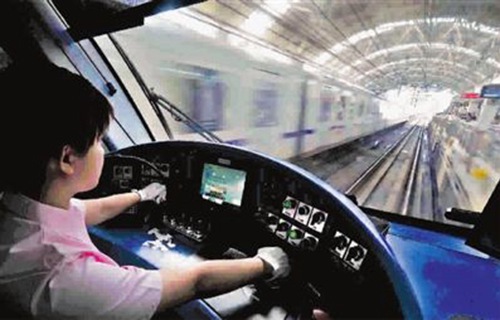 河池交通技工学校图片