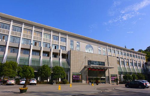 三峡电力职业学院图片