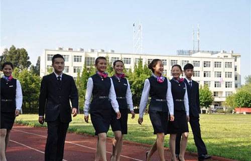 云南航空乘务学校图片