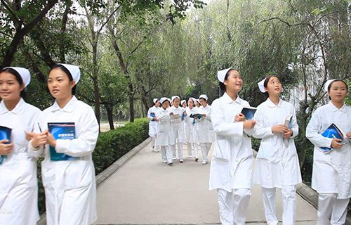广西护理学校图片