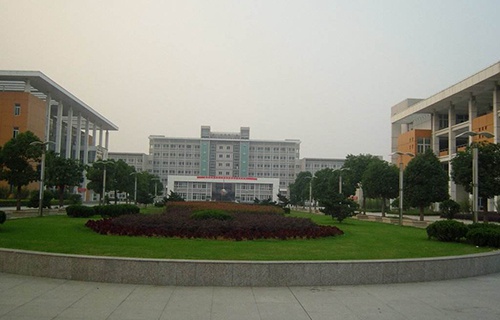 无锡市旅游职业学校图片