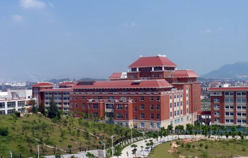 泉州轻工职业学院图片