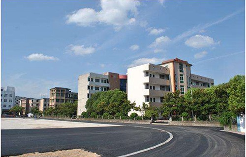 无锡海鹰技工学校图片