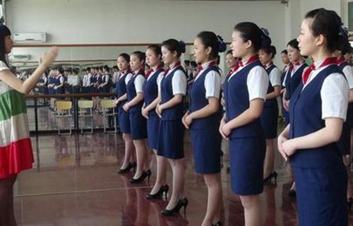 广西航空乘务学校图片