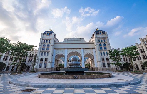 广东工商职业技术大学图片