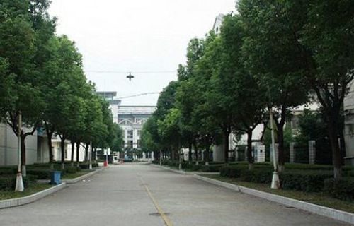 江苏靖江中等专业学校图片