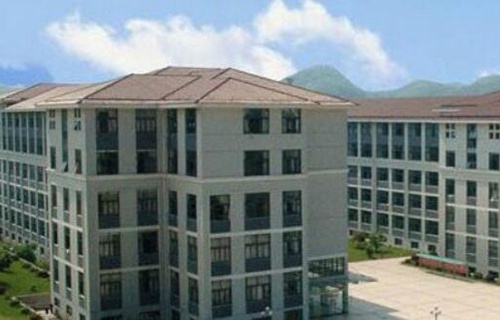 浙江长征职业技术学院图片