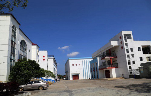江西省通用技术工程学校图片