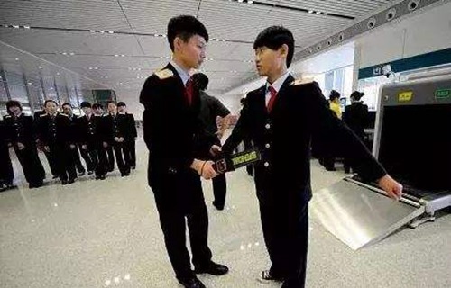 南宁高铁学校图片