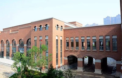 石家庄国大集团技工学校图片