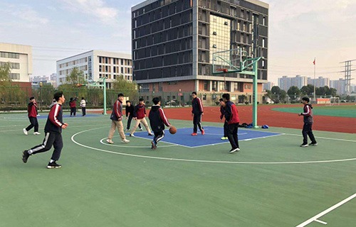 江苏吴江中等专业学校图片