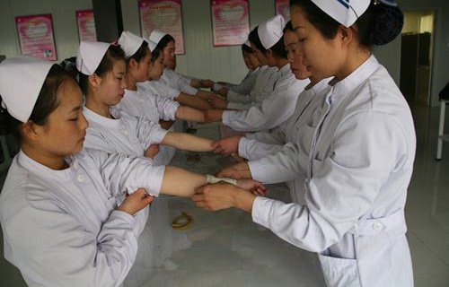 南宁护士学校图片