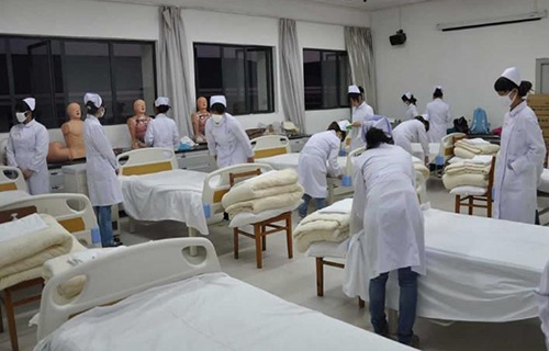南宁护理学校图片