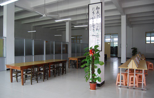福建商贸学校图片