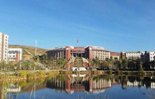 大理农业学校图片