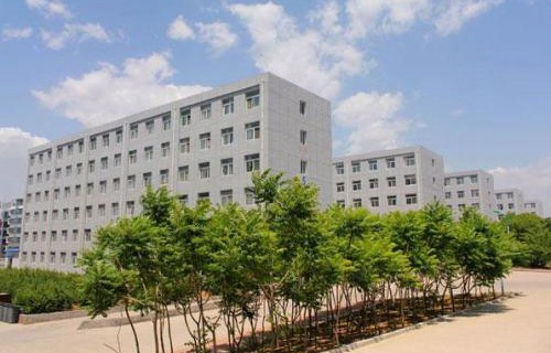 昭通市财贸学校