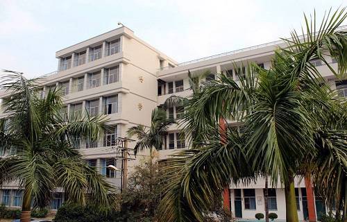 福建铁路机电学校图片
