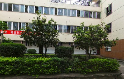 大理白族自治州财贸学校图片