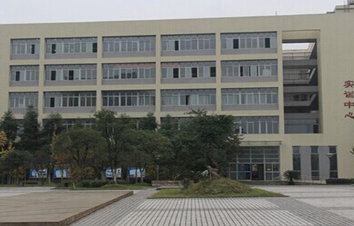 姚安县职业高级中学图片