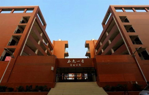 广西蓝天航空职业学院图片