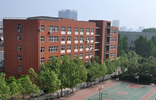 河南省工业设计学校图片