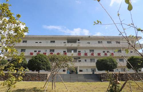 江西省交通技工学校图片