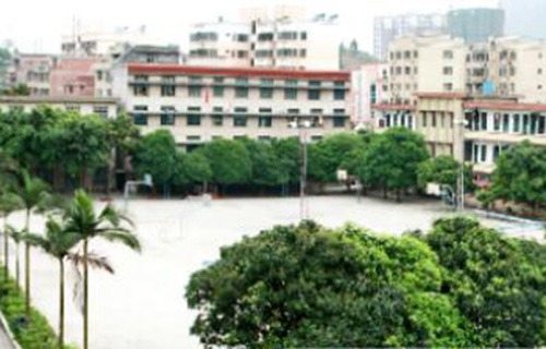 河池市技工学校图片