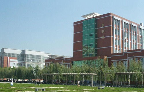 河池市科技职业技术学校图片