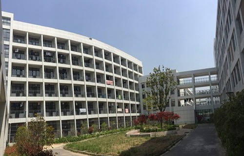 淮安工业中等专业学校图片