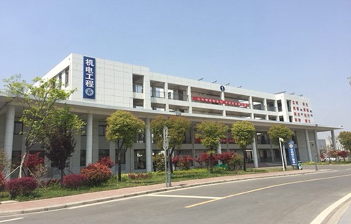 淮安工业中等专业学校图片
