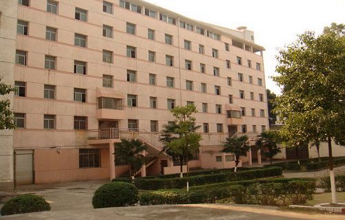 江西省轻工业高级技工学校图片