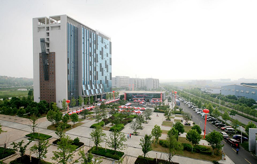 武汉市仪表电子学校图片