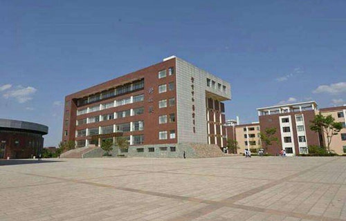 南宁市海纳商务职业技术学校图片