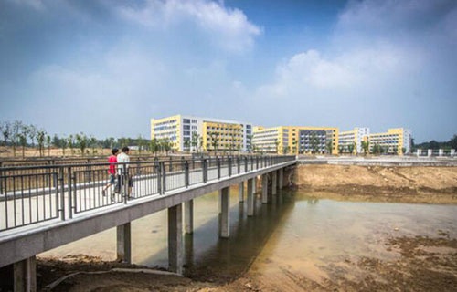 丰县中等专业学校图片