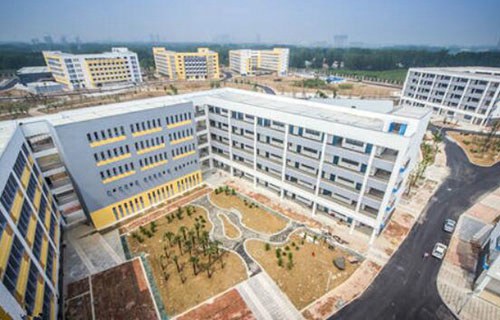 丰县中等专业学校图片