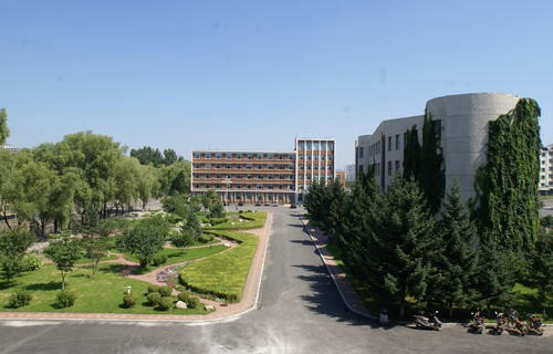 吉林辽源职业技术学院五年制大专图片