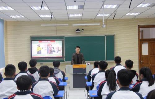 穆棱市职业技术教育中心学校图片