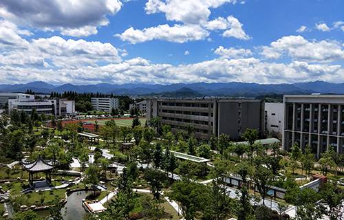 安徽省第一轻工业学校图片