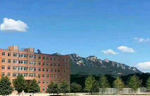 本溪市第一中专图片