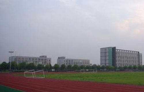 江苏江阴中等专业学校图片