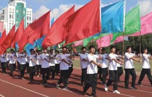 临海豪情汽车工业学校图片