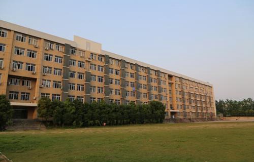 安徽合肥旅游职业学校(十五中学)图片
