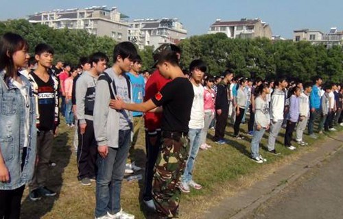 衢江区职业中专图片