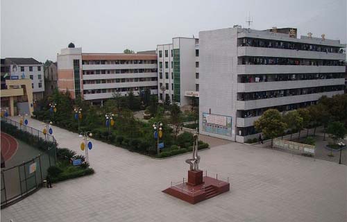 本溪市电子工业学校图片